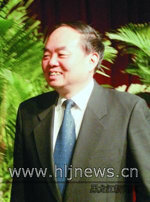 教育部部长周济访谈——教育：路将怎样走？
